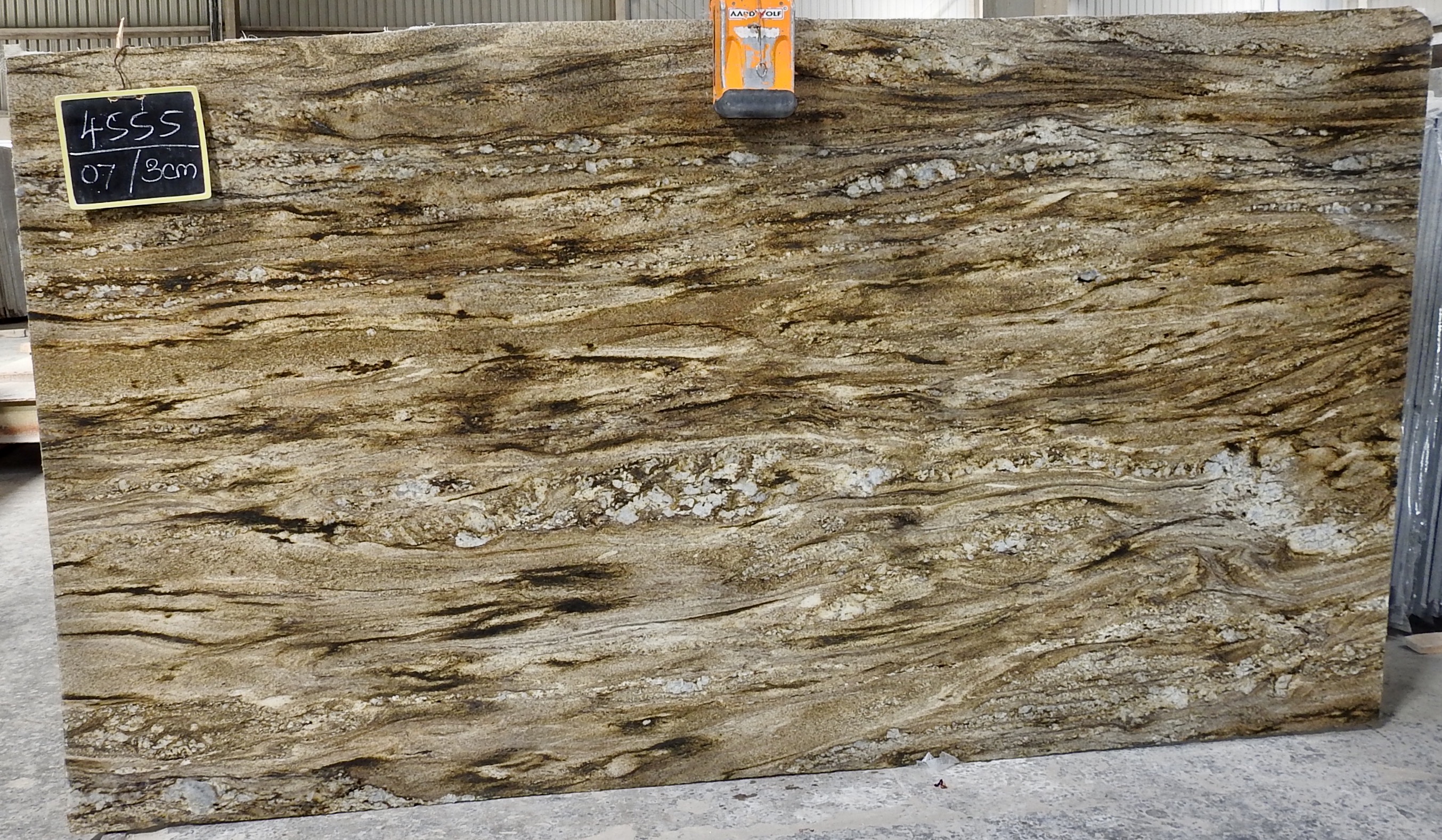 apple green granite tiles